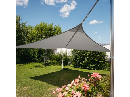 EZ Breez: The Only Patented Waterproof Shade Sail