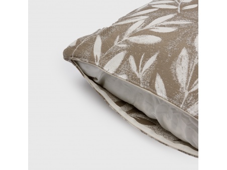 Marra: Waterproof Outdoor Cushion with Soft Padding | Maanta