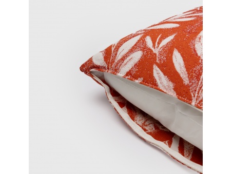 Marra: Waterproof Outdoor Cushion with Soft Padding | Maanta