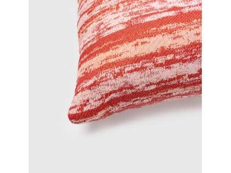 Marra: Waterproof Outdoor Cushion with Soft Padding | Maanta