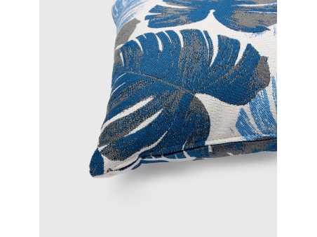 Marra: Waterproof Outdoor Cushion with Soft Padding | Maanta