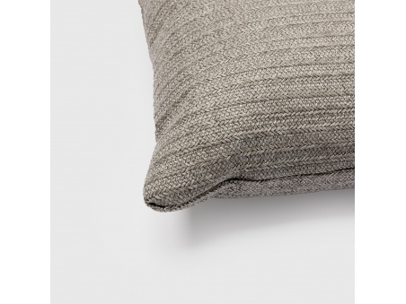 Marra: Waterproof Outdoor Cushion with Soft Padding | Maanta