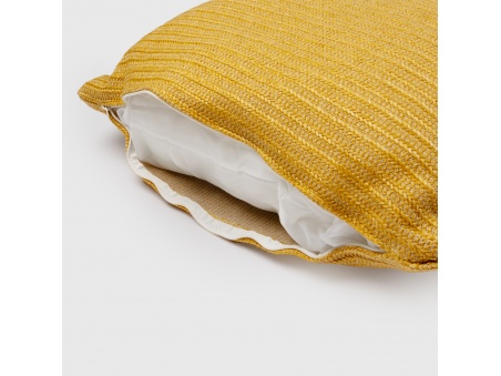 Marra: Waterproof Outdoor Cushion with Soft Padding | Maanta