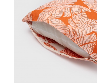 Marra: Waterproof Outdoor Cushion with Soft Padding | Maanta