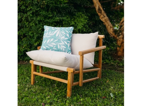 Marra: Waterproof Outdoor Cushion with Soft Padding | Maanta