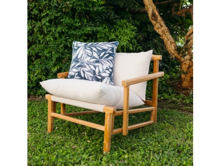 Marra: Waterproof Outdoor Cushion with Soft Padding | Maanta