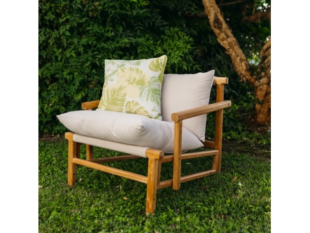 Marra: Waterproof Outdoor Cushion with Soft Padding | Maanta