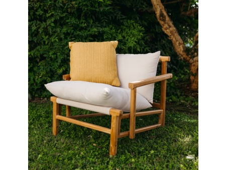 Marra: Waterproof Outdoor Cushion with Soft Padding | Maanta