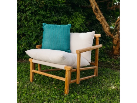Marra: Waterproof Outdoor Cushion with Soft Padding | Maanta