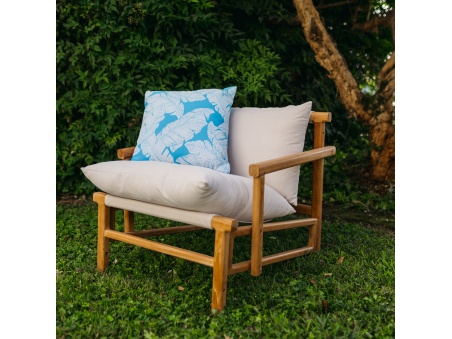 Marra: Waterproof Outdoor Cushion with Soft Padding | Maanta