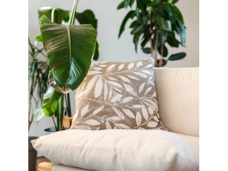 Marra: Waterproof Outdoor Cushion with Soft Padding | Maanta