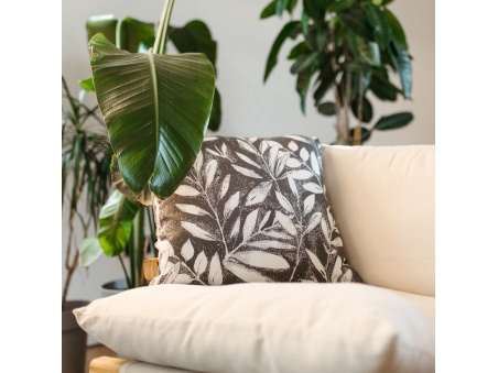 Marra: Waterproof Outdoor Cushion with Soft Padding | Maanta