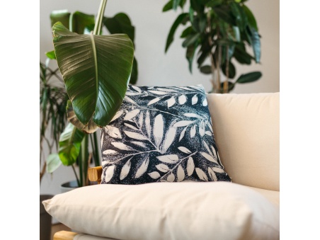 Marra: Waterproof Outdoor Cushion with Soft Padding | Maanta