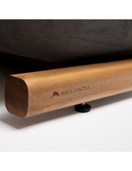 Tuga: Teak sun lounger Unique Nautical Design