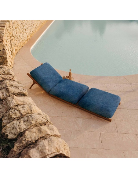 Tuga: Teak sun lounger Unique Nautical Design