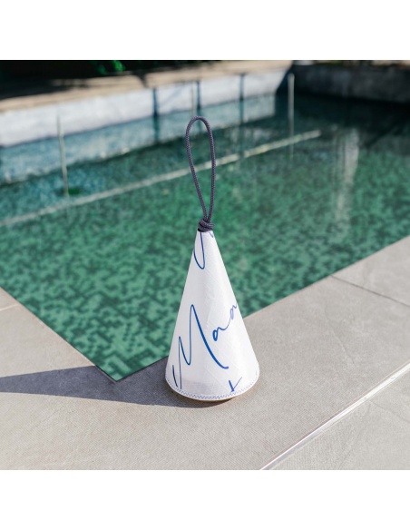 Cala Lamp: Nautical Design, Adjustable Light, 143 Hours of Autonomy