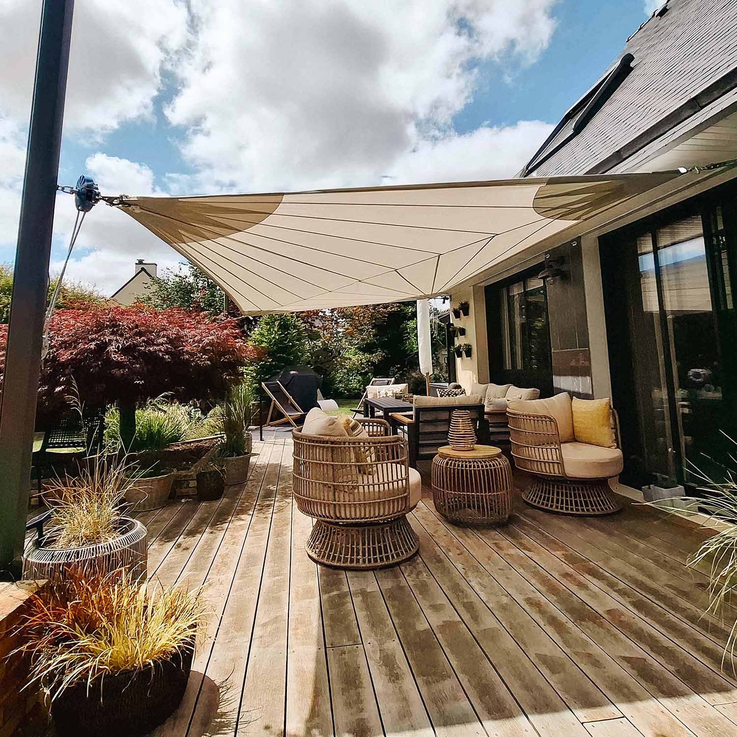 Solaria +Plus First Series – Top Quality Maanta Deal Solaria +Plus First Series – Top Quality Maanta Deal