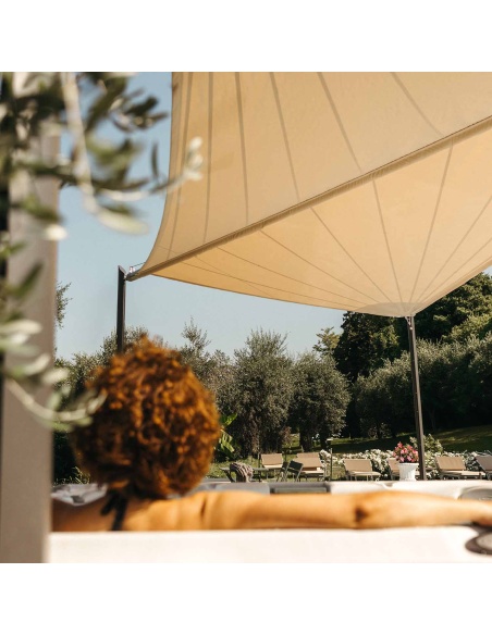 Zefira Motorized Roll-Up Shade Sail: No Wires, Just Freedom