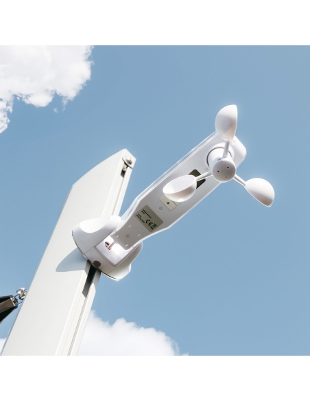 Zefira Motorized Roll-Up Shade Sail: No Wires, Just Freedom