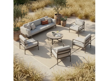 Tramelia: Handwoven Outdoor Rug