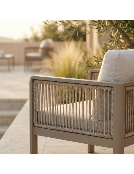 Genova: Handcrafted Patio Lounge Set with Handwoven Rope