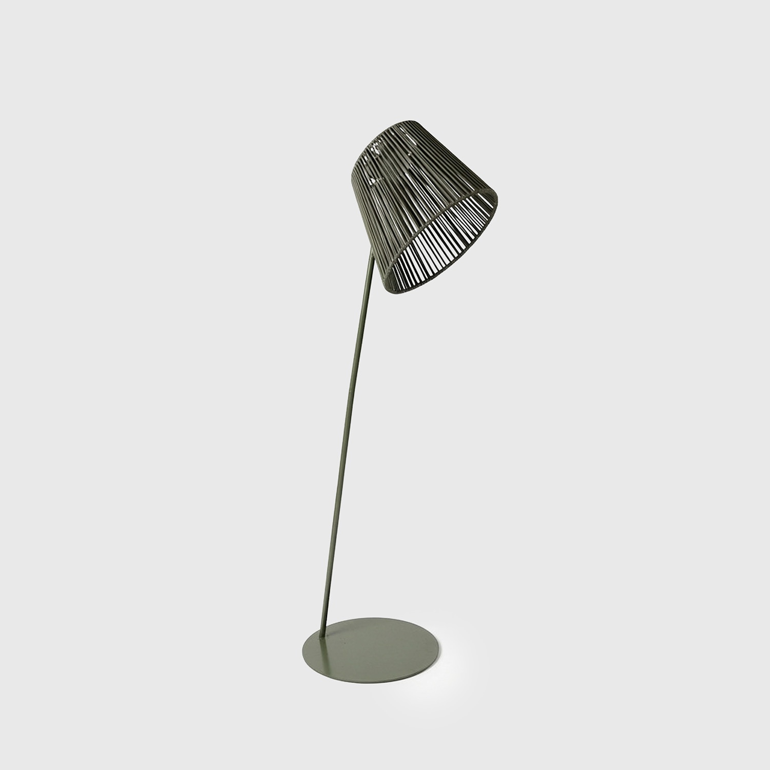 Ropelle: Designer Solar Outdoor Lamp 63 in 2