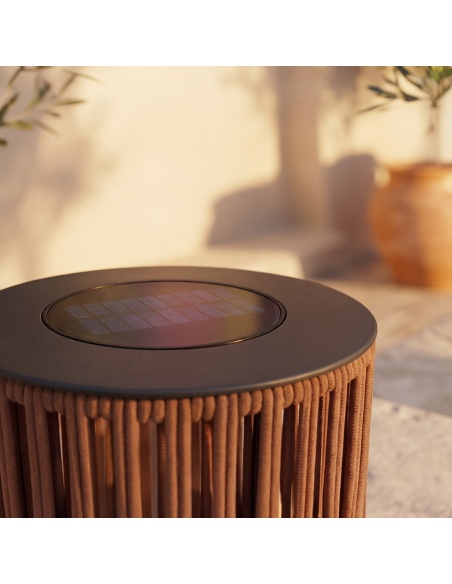 Filara - The outdoor solar table lamp