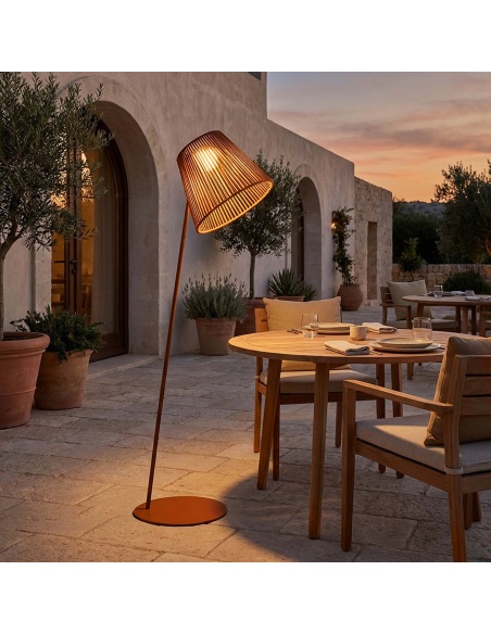 Ropelle: Designer Solar Outdoor Lamp 63 in