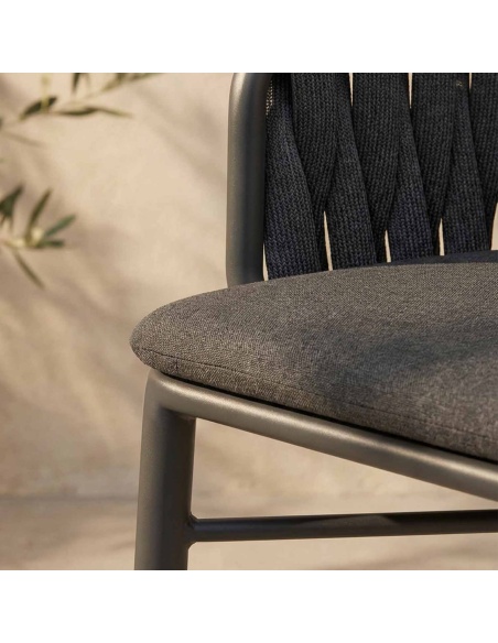 Torcea: Outdoor Chair with Wide Flat Rope