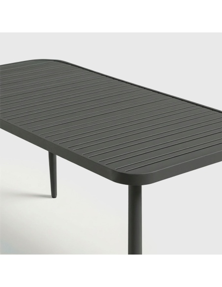 Conviva: Aluminum Outdoor Dining Table