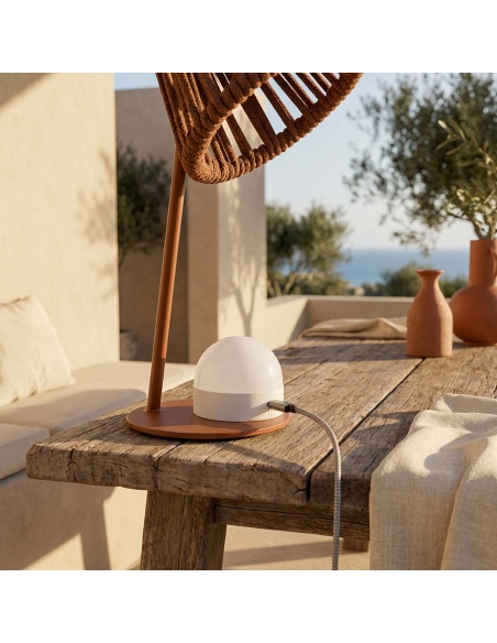Mini Ropelle: Rechargeable Table Lamp in Olefin Rope