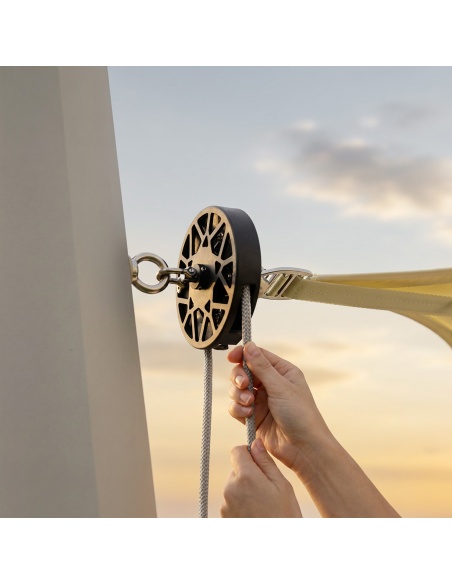 EZ Furl: Universal Retractable System for Shade Sails