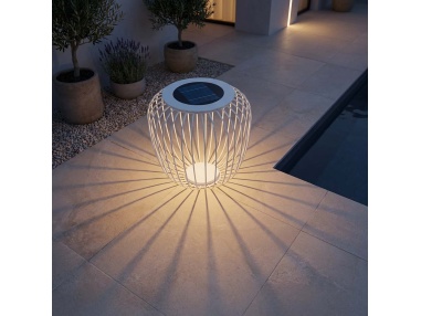 Spheria: Solar Globe Light Outdoor and Decorative Solar Lights