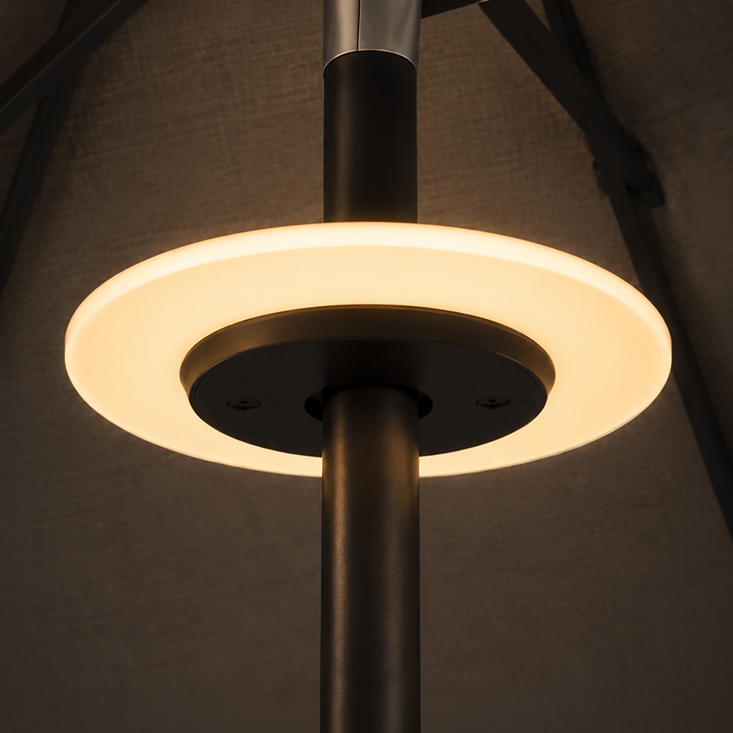 Magnetic LED Light for Patio Umbrella - Compatible with Klika and Lybra 2