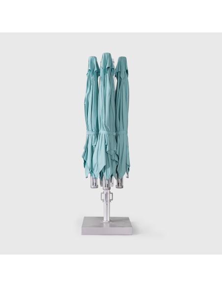 Cygnus Qadro: Four-Canopy Cantilever Umbrella 19'8" x 19'8"