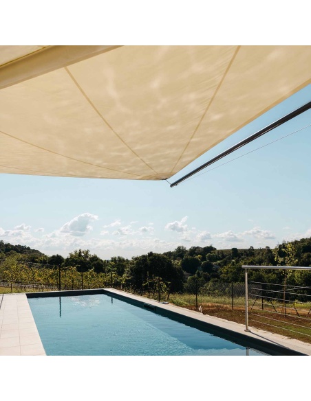 Elicro: The First Solar-Powered Motorized Sail Umbrella