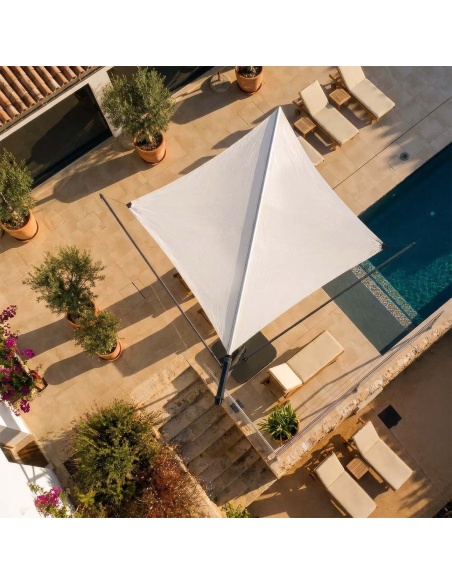 Elicro: The First Solar-Powered Motorized Sail Umbrella