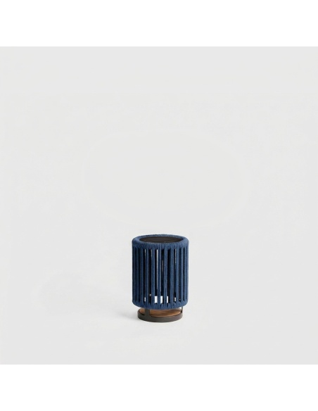 Filara: modern solar lamp - designer solar light for patio and outdoor