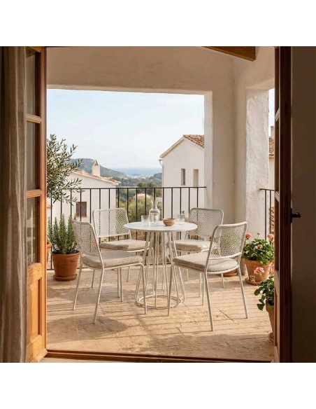 Fornax: Set of 4 Iron Outdoor Chairs with Metal Mesh