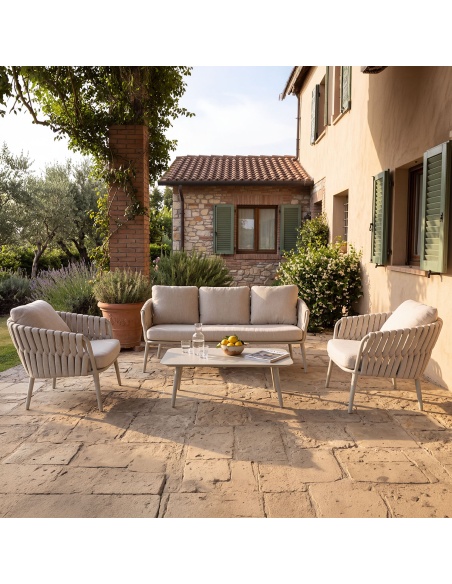 Quieta: 5-Seat Outdoor Sofa Set in Aluminum and Rope